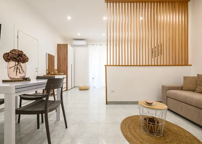 Vinrose Apartment